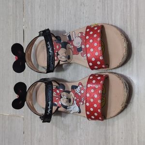 Minnie mouse sandals